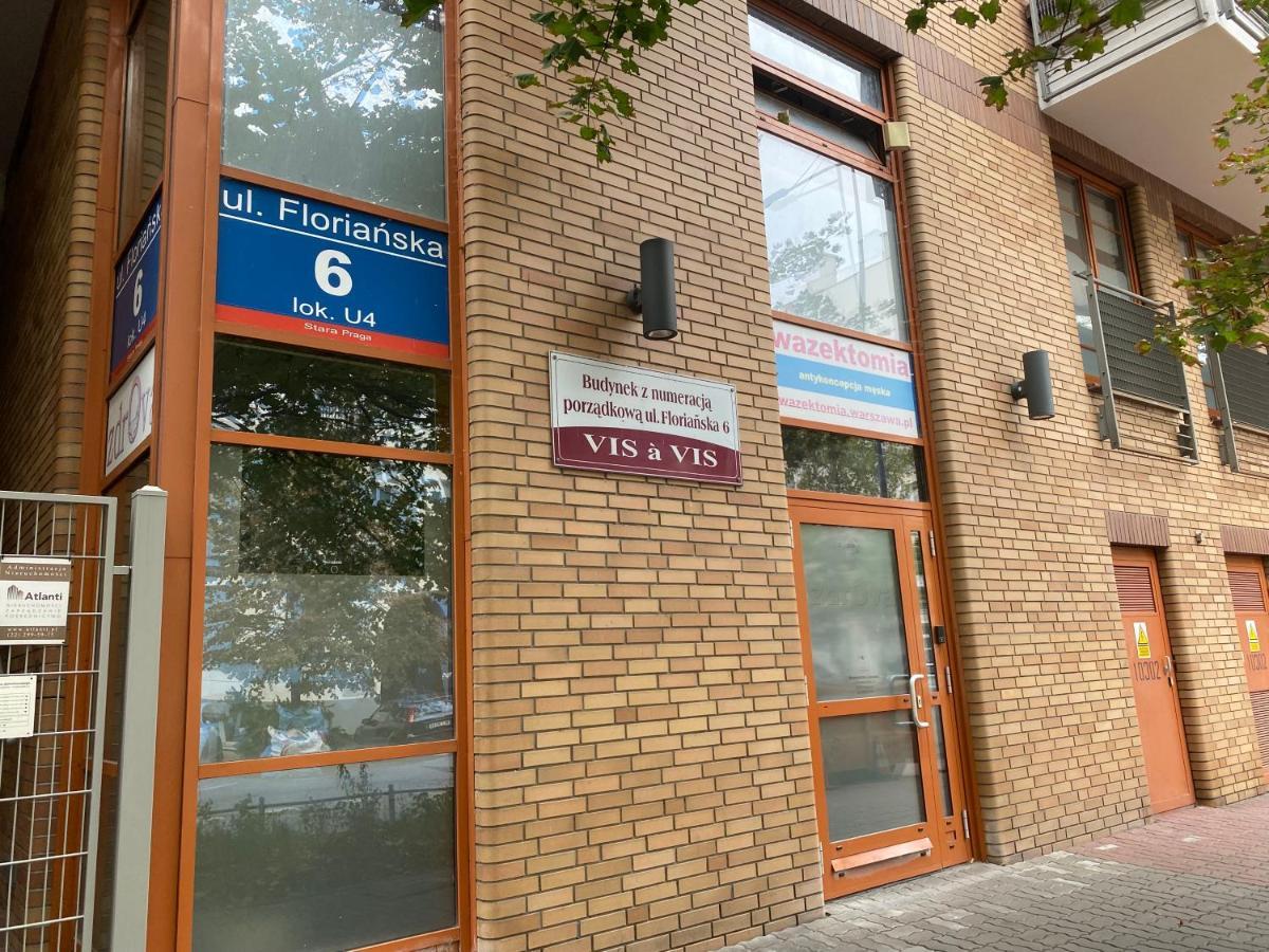 ורשה Komfortowy Apartament Na Florianskiej, Park Praski, Dw Wilenski,W Odleglosci Spaceru Od Starego Miasta, Milo Widziec Gosci Ze Zwierzetami מראה חיצוני תמונה