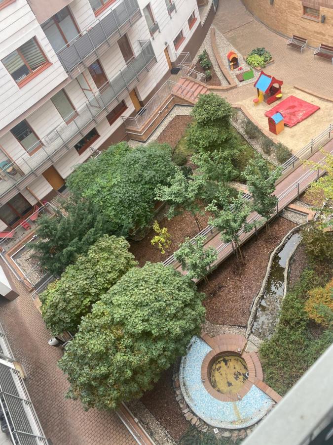 ורשה Komfortowy Apartament Na Florianskiej, Park Praski, Dw Wilenski,W Odleglosci Spaceru Od Starego Miasta, Milo Widziec Gosci Ze Zwierzetami מראה חיצוני תמונה